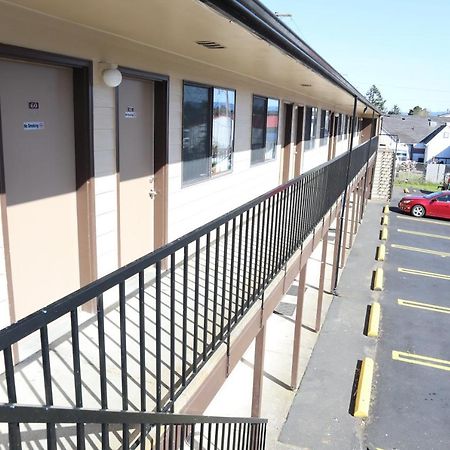 Silver Sands Motel Florence Exterior photo